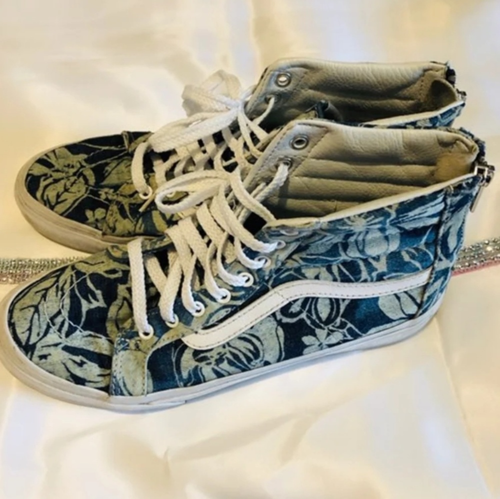 Denim jeans vans shoes with zipper on back